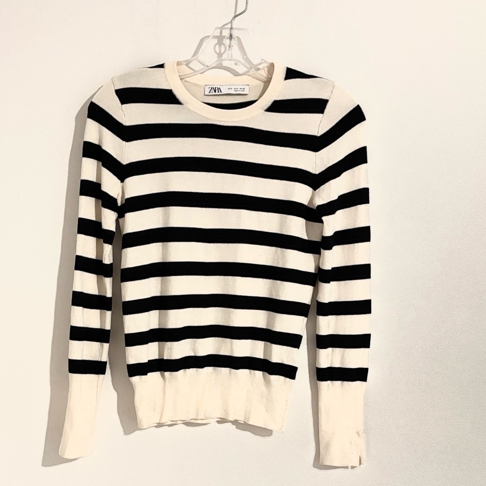 Zara‎ Women’s Size S Preppy Sweater in Black and Cream Stripes Super Cute 🥰
